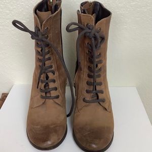 BOUTIQUE 9 tan leather high chunky heel ankle boots size 7